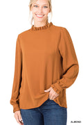 Turning heads Blouse In Almond