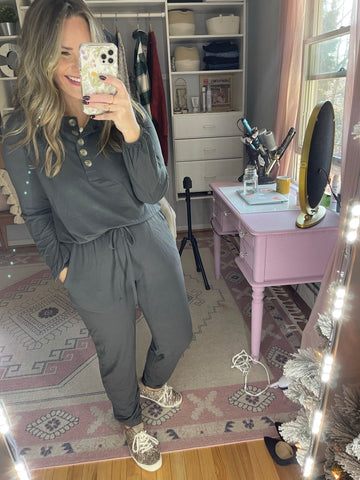 Long sleeve Jumpsuit in Gray