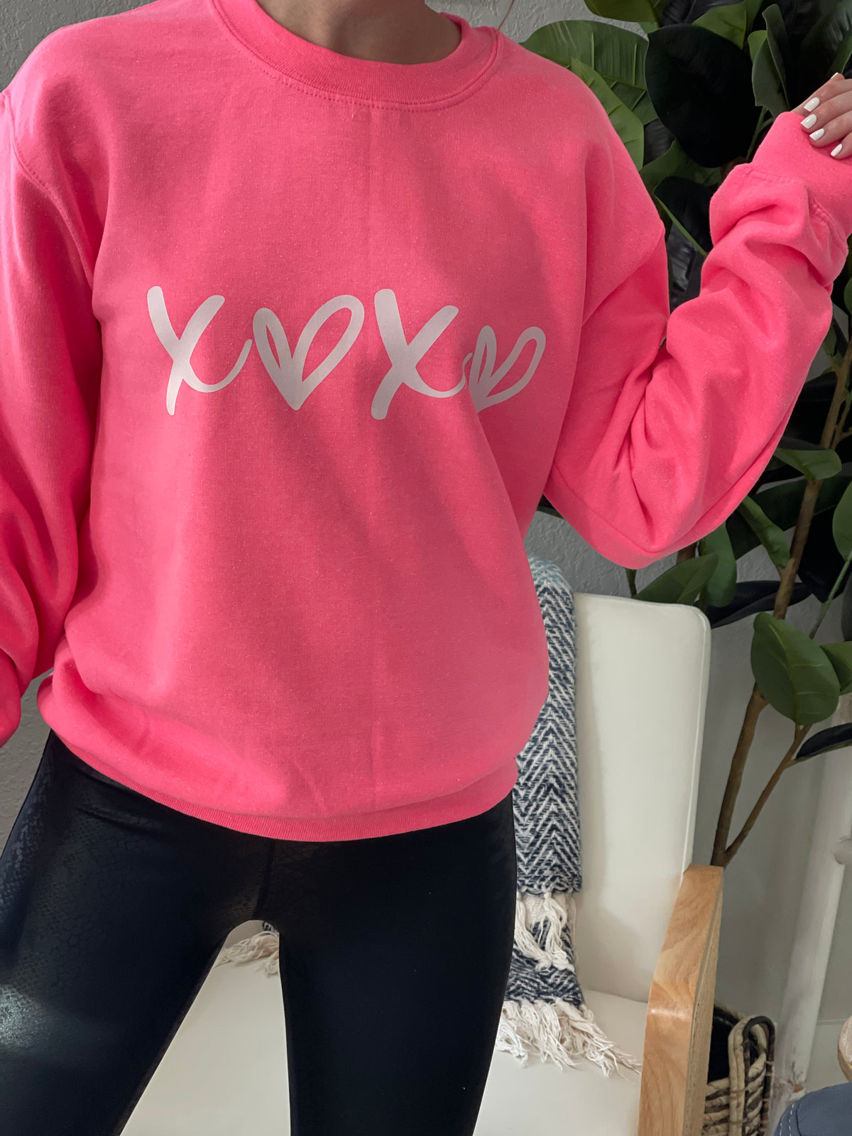 XOXO sweatshirt hot pinn