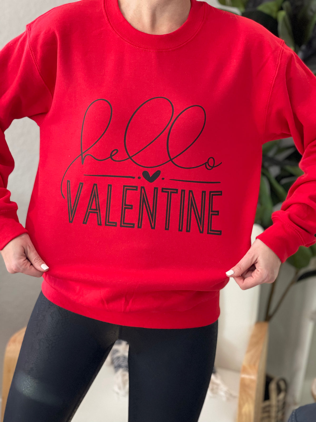 Hello valentine sweatshirt in red